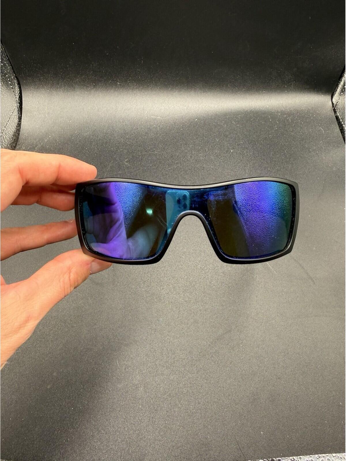 Oakley Batwolf Matte Black/Ice Iridium Lenses